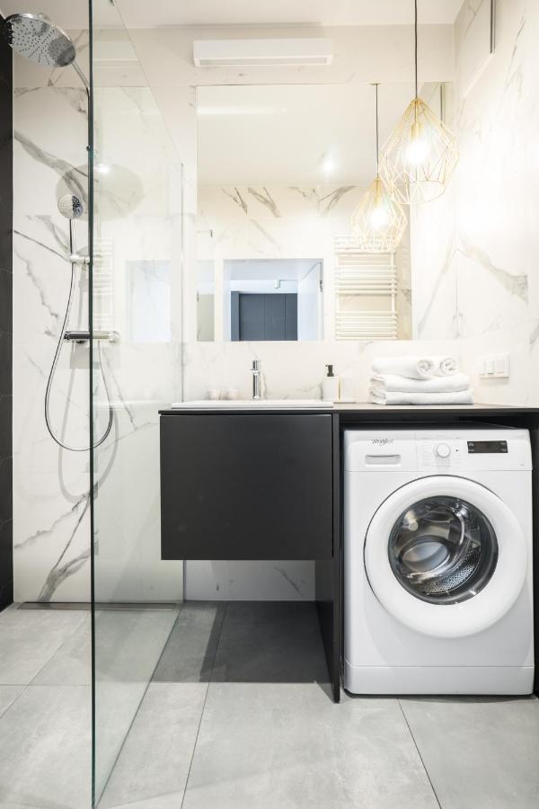 Old Town Heart IX Luxury - Przyokopowa Apartman Varsó Kültér fotó