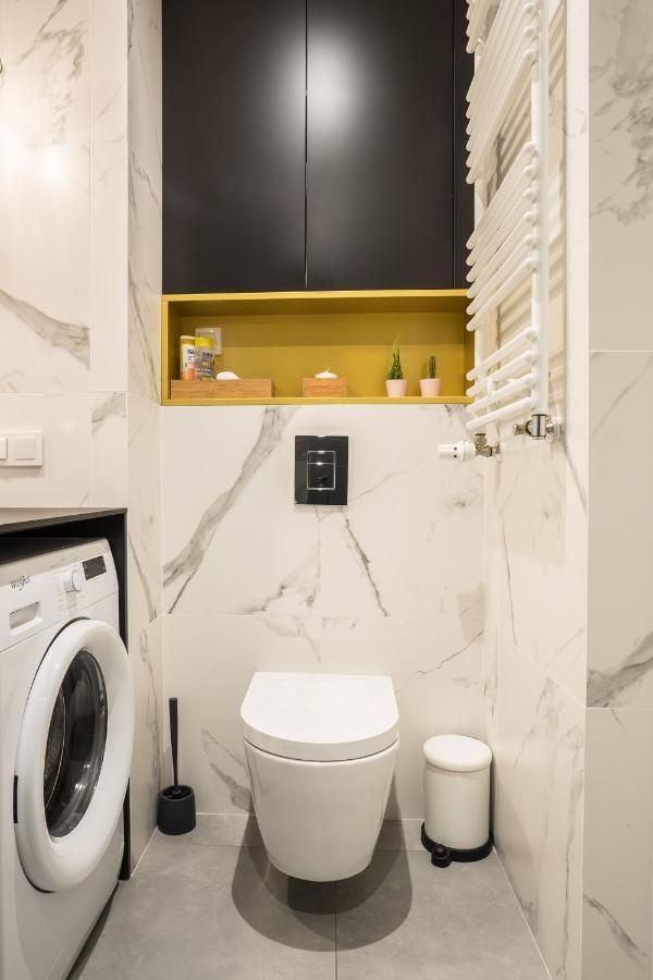 Old Town Heart IX Luxury - Przyokopowa Apartman Varsó Kültér fotó
